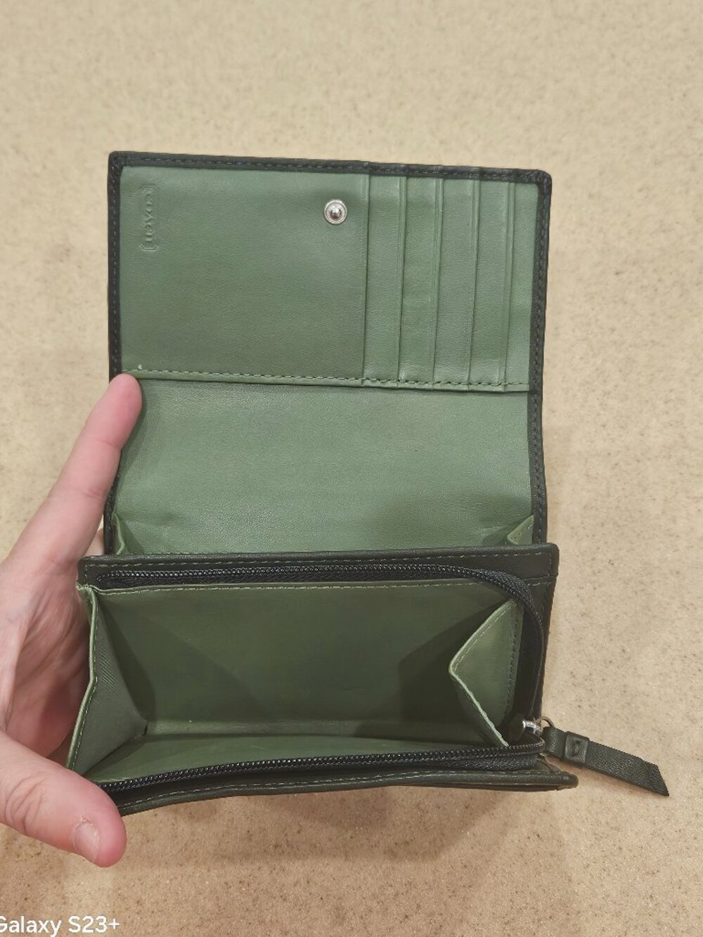 RARE VINTAGE LIMITED EDITION COACH GREEN SOHO LEATHER WALLET BILLFOLD ZIP COIN - Picture 3 of 14